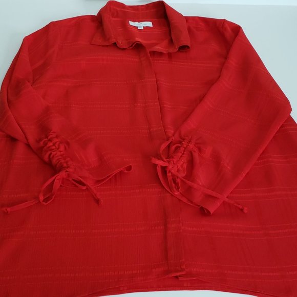 *NEW DIRECTION* STUNNING RED BLOUSE - Picture 10 of 15